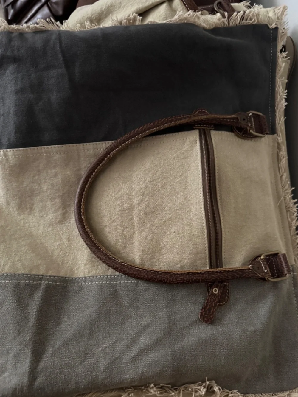 Myra Weekender Bag